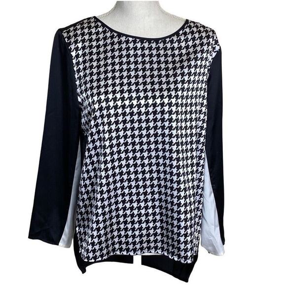 Vince Camuto Black and White Hi-Low Geometric Checkered Sheer Top Medium - Picture 1 of 9